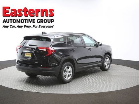 Used 2022 GMC Terrain SLE image 41