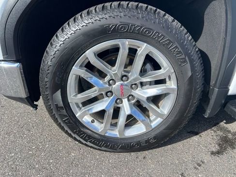 Used 2021 GMC Sierra 1500 SLT w/ SLT Premium Package image 10