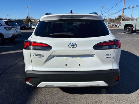 New 2026 Toyota Corolla Cross XLE image 3