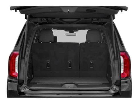 Used 2023 GMC Yukon AT4 w/ Technology Package image 12