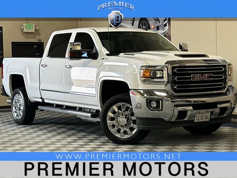 Used 2017 GMC Sierra 2500 SLT w/ Duramax Plus Package AWD/4WD image 1