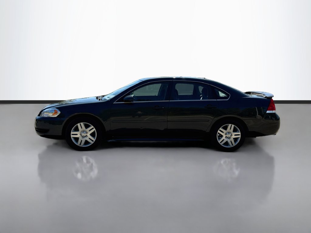 Used 2013 Chevrolet Impala LT w/ LT Sunroof Package FWD image 4