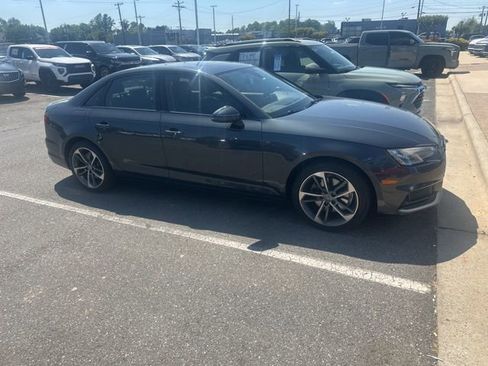 Used 2019 Audi A4 2.0T Premium image 4