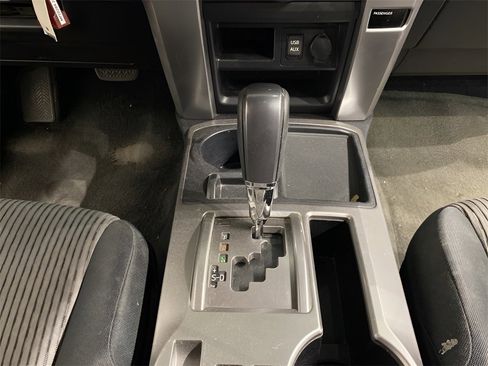 Used 2016 Toyota 4Runner SR5 image 15