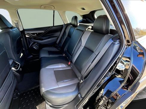 Used 2023 Subaru Outback Onyx Edition image 27