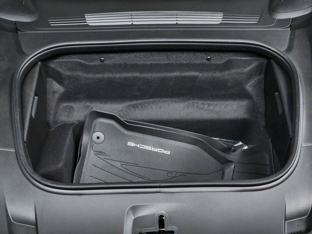 Certified 2026 Porsche 911 Turbo S AWD/4WD image 28