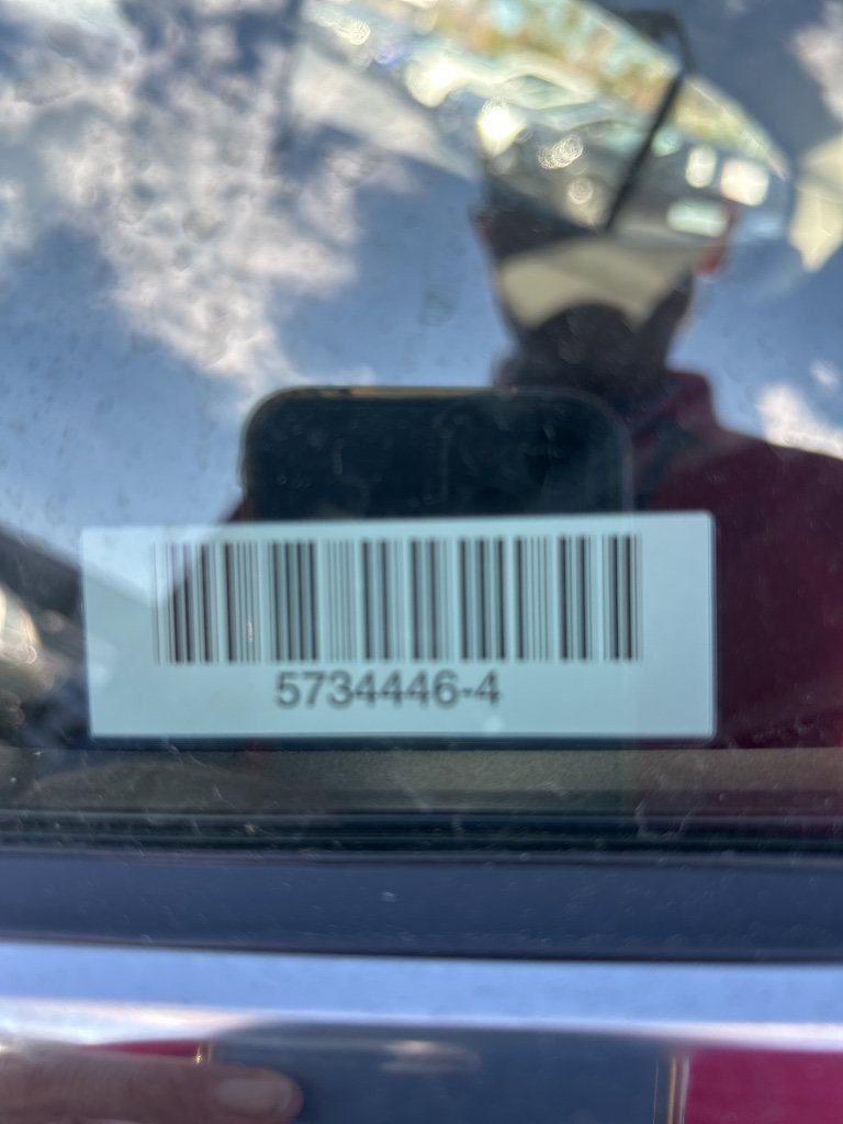 Used 2025 Nissan Sentra SV FWD image 2