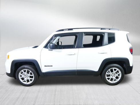 Used 2023 Jeep Renegade Latitude w/ Premium Group AWD/4WD image 4