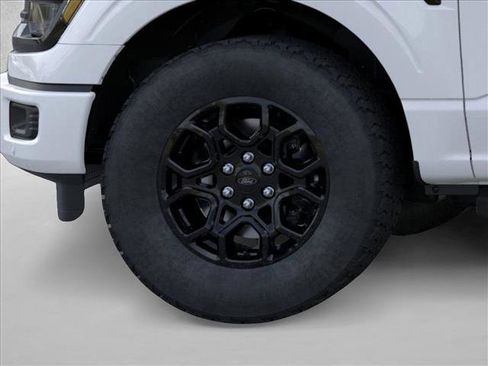New 2025 Ford F150 XLT w/ Equipment Group 302A MID image 19