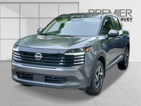 New 2026 Nissan Kicks SV image 1