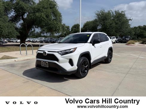 Used 2023 Toyota RAV4 LE FWD image 1