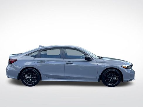 Used 2025 Honda Civic Sport image 7