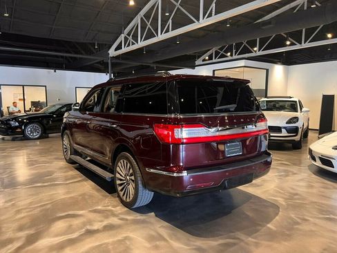 Used 2019 Lincoln Navigator Reserve AWD/4WD image 3