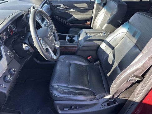 Used 2017 GMC Yukon SLT w/ Open Road Package image 19