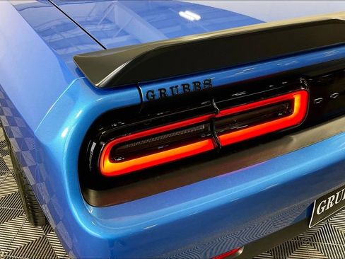 Used 2023 Dodge Challenger SXT w/ Blacktop Package image 39