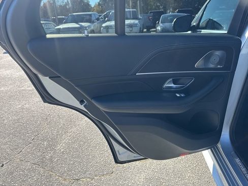 Used 2024 Mercedes-Benz GLE 450 4MATIC image 27