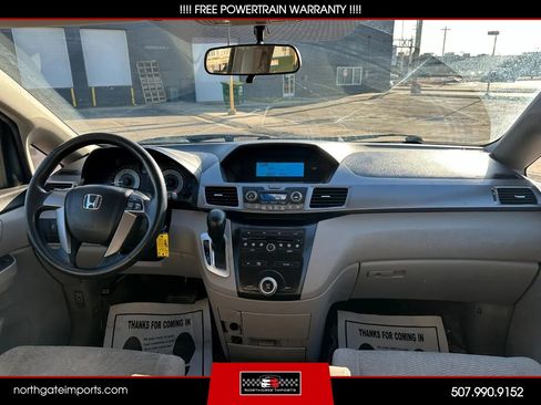 Used 2011 Honda Odyssey LX image 11