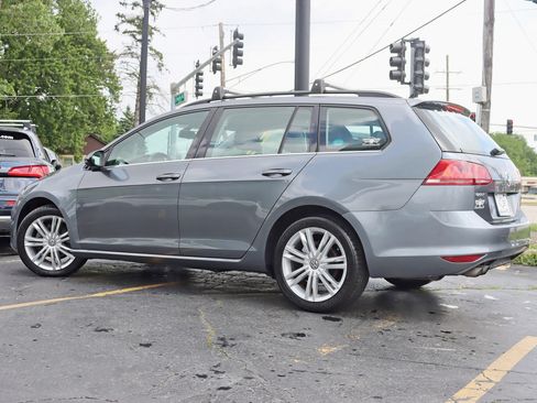 Used 2015 Volkswagen Golf TDI SE FWD image 11