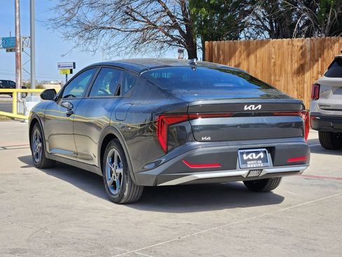 New 2026 Kia K4 FWD image 3