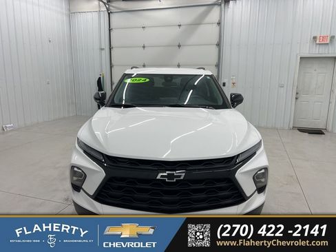 Used 2024 Chevrolet Blazer LT w/ Midnight/Sport Edition image 7
