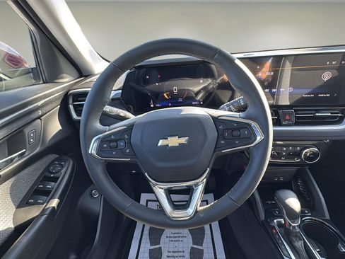 Used 2026 Chevrolet TrailBlazer LT w/ Convenience Package image 11