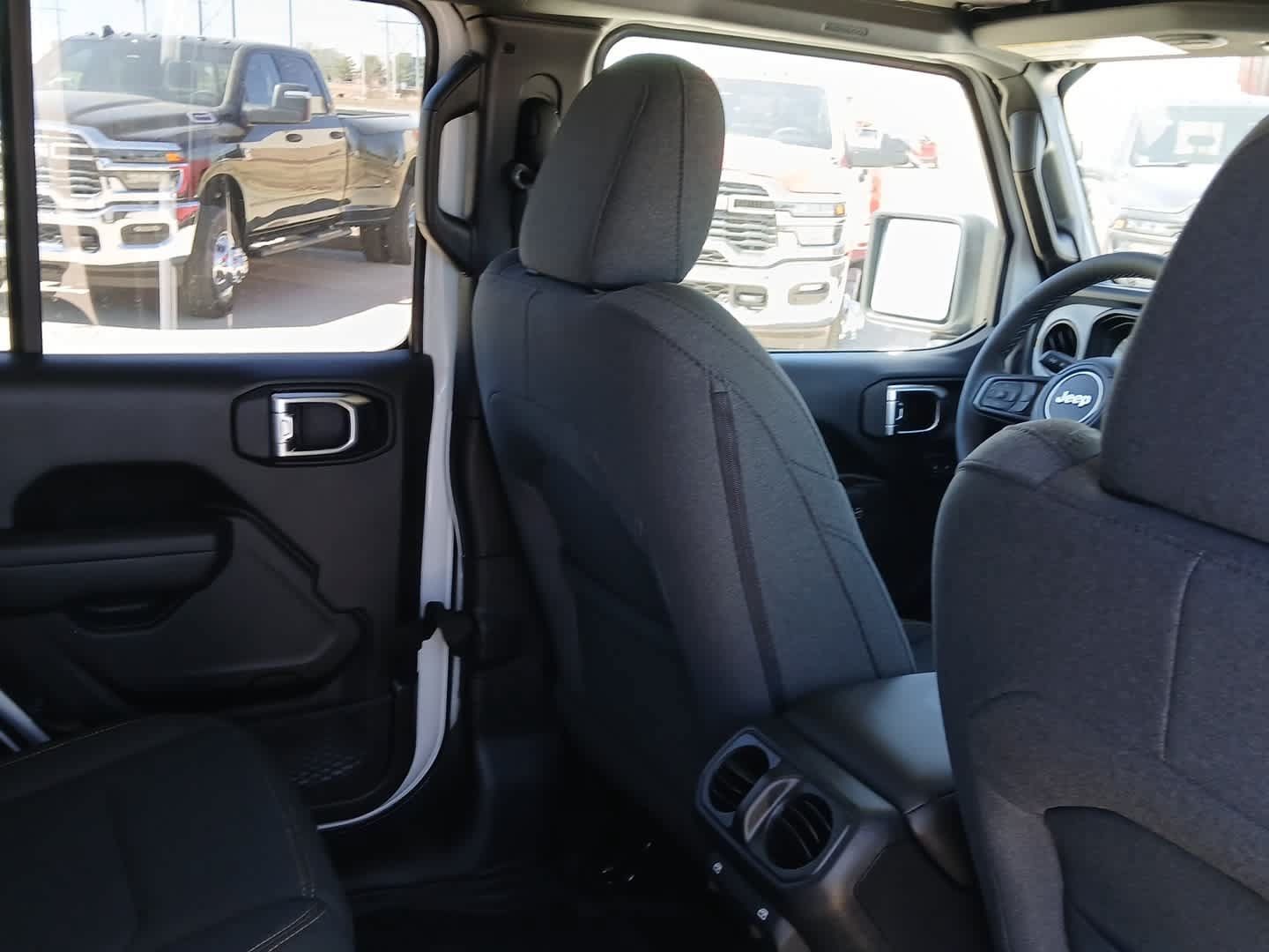 Used 2025 Jeep Wrangler Unlimited Sport AWD/4WD image 54