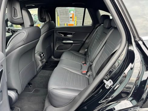 Used 2026 Mercedes-Benz GLC 300 4MATIC image 13