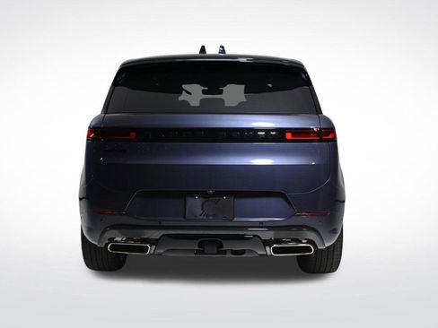 Used 2025 Land Rover Range Rover Sport Dynamic SE image 4