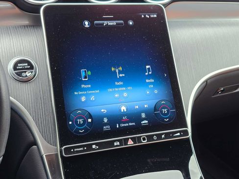 Used 2024 Mercedes-Benz GLC 300 4MATIC image 24