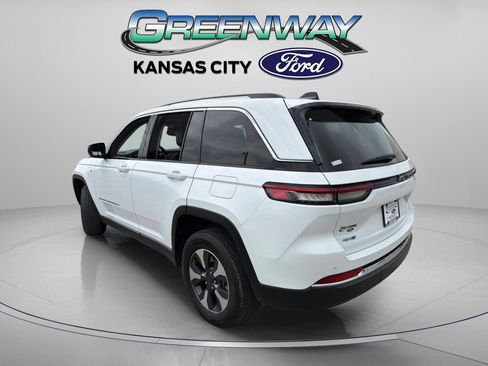 Used 2022 Jeep Grand Cherokee Limited 4xe AWD/4WD image 5