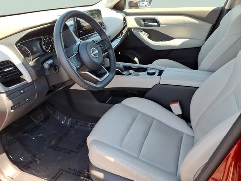 Certified 2023 Nissan Rogue SL w/ SL Premium Package AWD/4WD image 11
