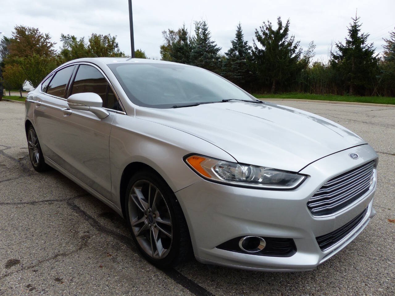 Used 2016 Ford Fusion Titanium FWD image 14