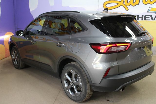 Used 2025 Ford Escape ST-Line AWD/4WD image 6