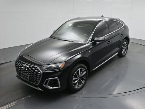 Used 2021 Audi Q5 2.0T Premium Plus w/ Premium Plus Package AWD/4WD image 39