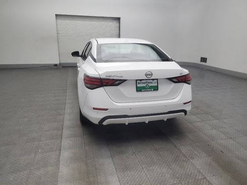 Used 2024 Nissan Sentra SV FWD image 6
