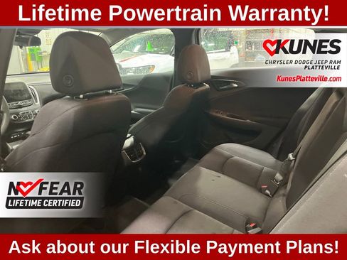 Used 2024 Chevrolet Malibu LT image 27