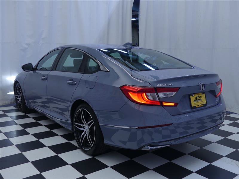 Used 2021 Honda Accord Touring image 5