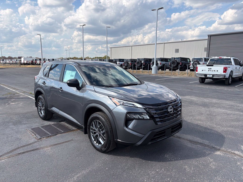 New 2027 Nissan Rogue S FWD image 2