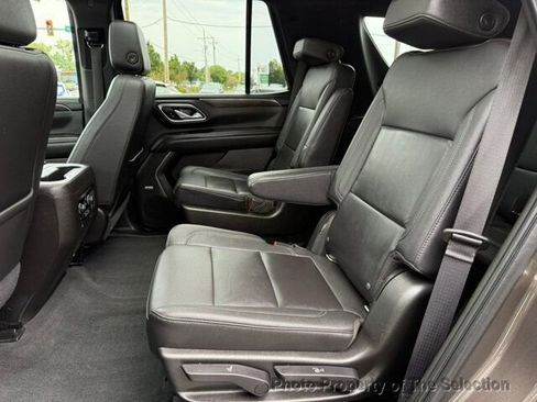 Used 2021 Chevrolet Tahoe LT w/ Signature Plus Package w/ LT Signature Package image 39