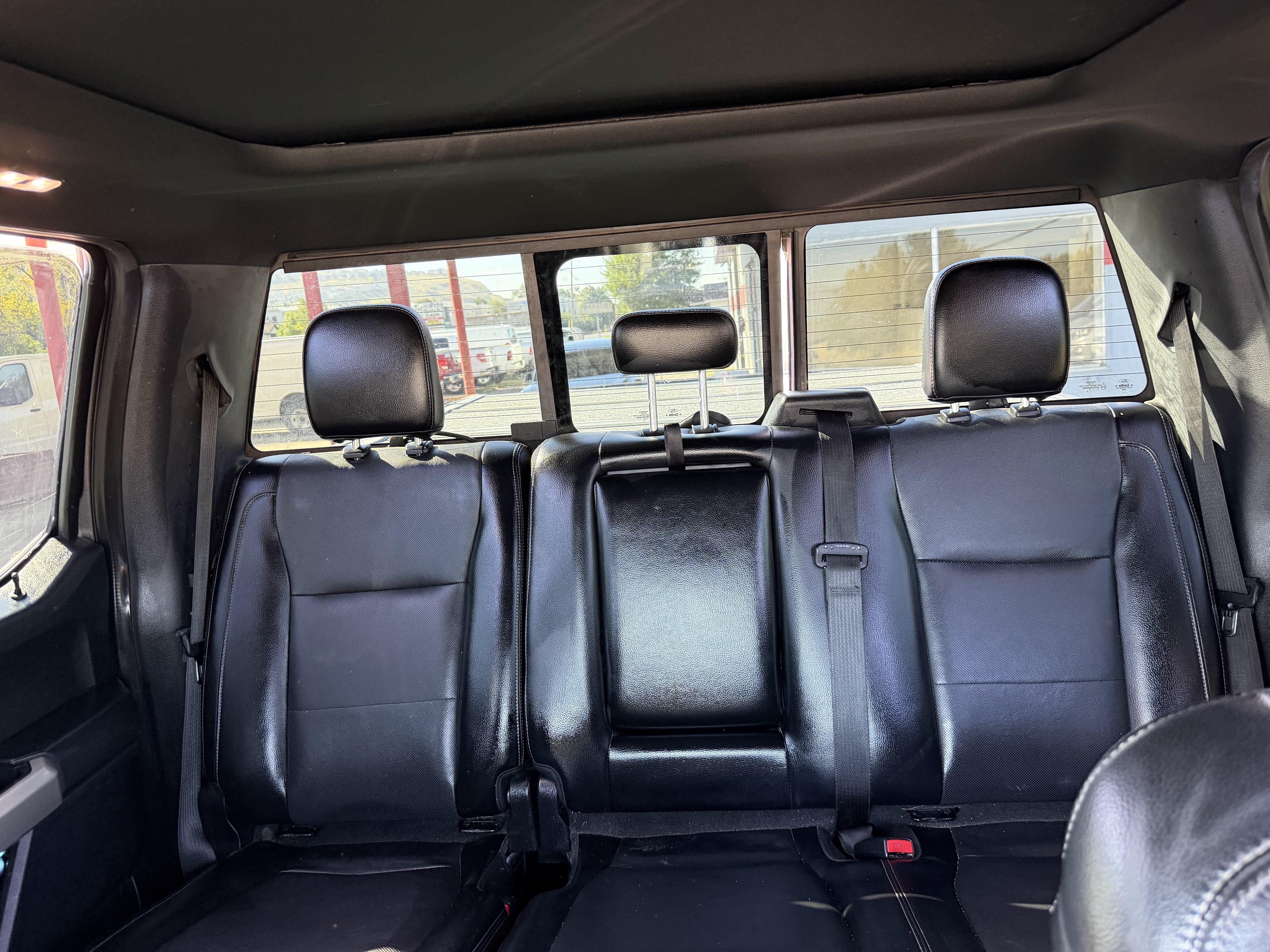 Used 2015 Ford F150 Lariat w/ Equipment Group 502A Luxury AWD/4WD image 20