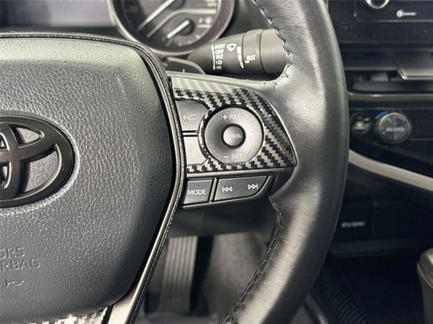 Certified 2022 Toyota Camry SE image 17