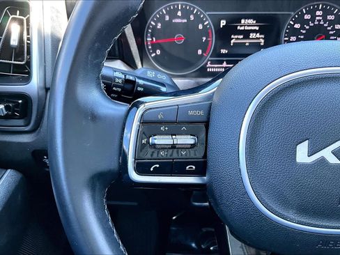 Used 2023 Kia Sorento EX w/ Panoramic Sunroof Package image 24