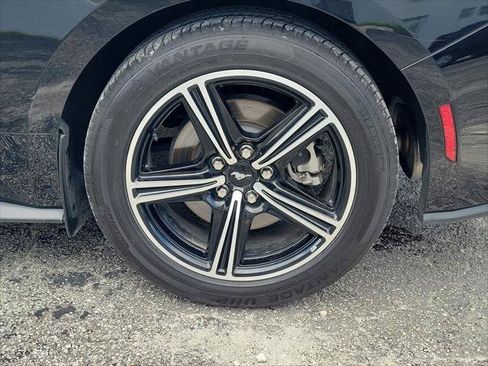 Used 2024 Ford Mustang Premium RWD image 9