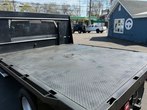 Used 2015 RAM 3500 SLT w/ Quick Order Package 29G SLT image 23