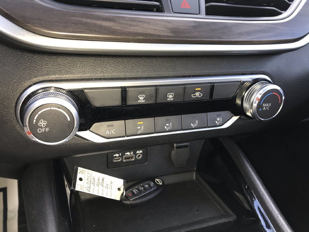 Used 2024 Nissan Altima 2.5 SV FWD image 18