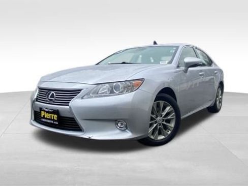 Used 2015 Lexus ES 300h 300h image 1