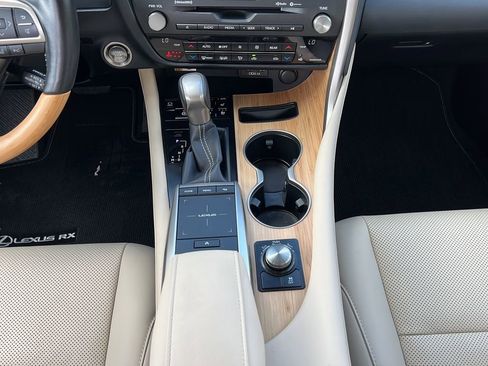 Used 2022 Lexus RX 350L FWD w/ Premium Package image 15