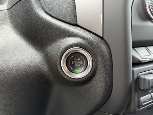 New 2025 GMC Sierra 1500 Pro w/ Pro Value Package image 30