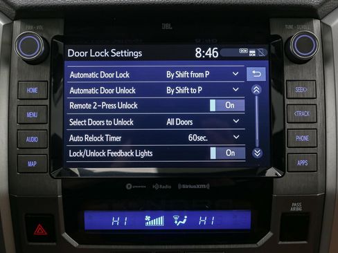 Used 2020 Toyota Tundra 4x4 CrewMax image 27