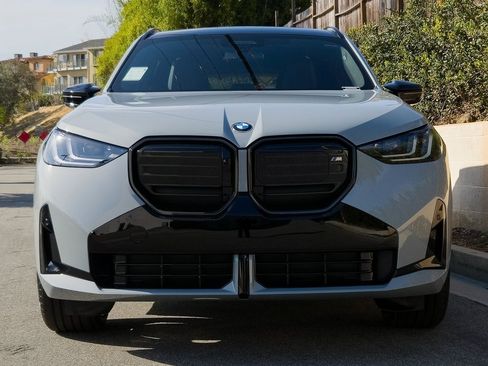 New 2026 BMW X3 M50 w/ Premium Package image 3